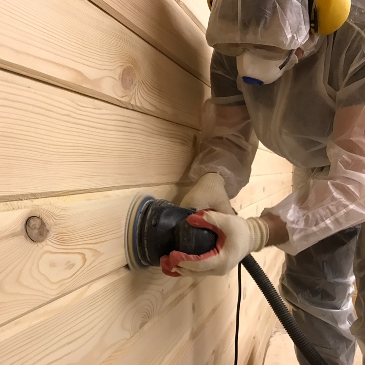 Шлифовка стен дома